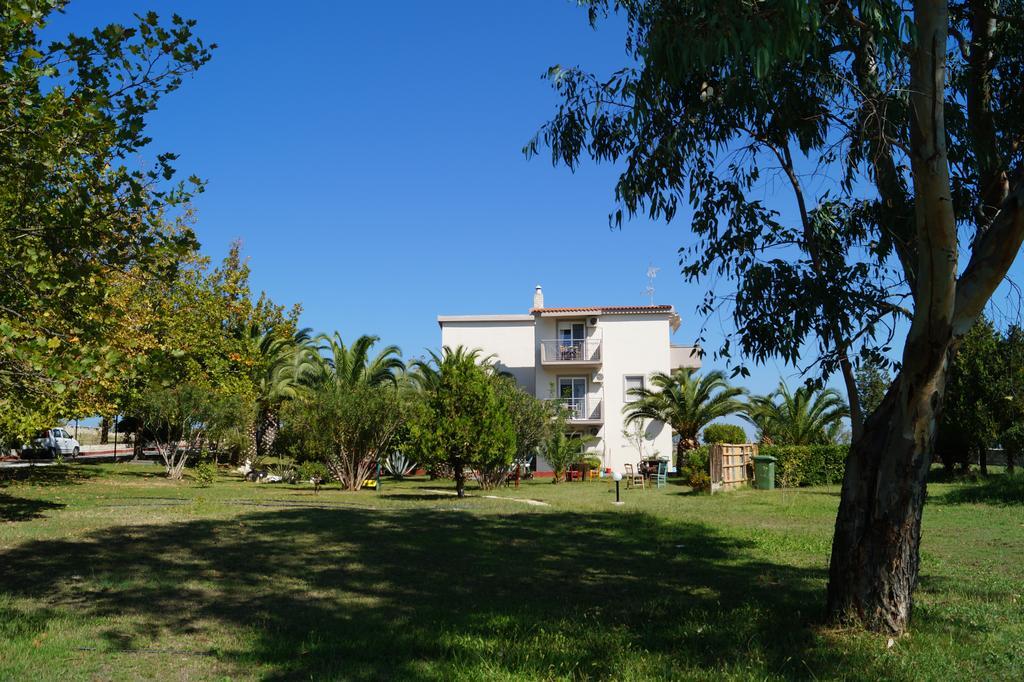 Ferienwohnung Palatino Áfitos Exterior foto